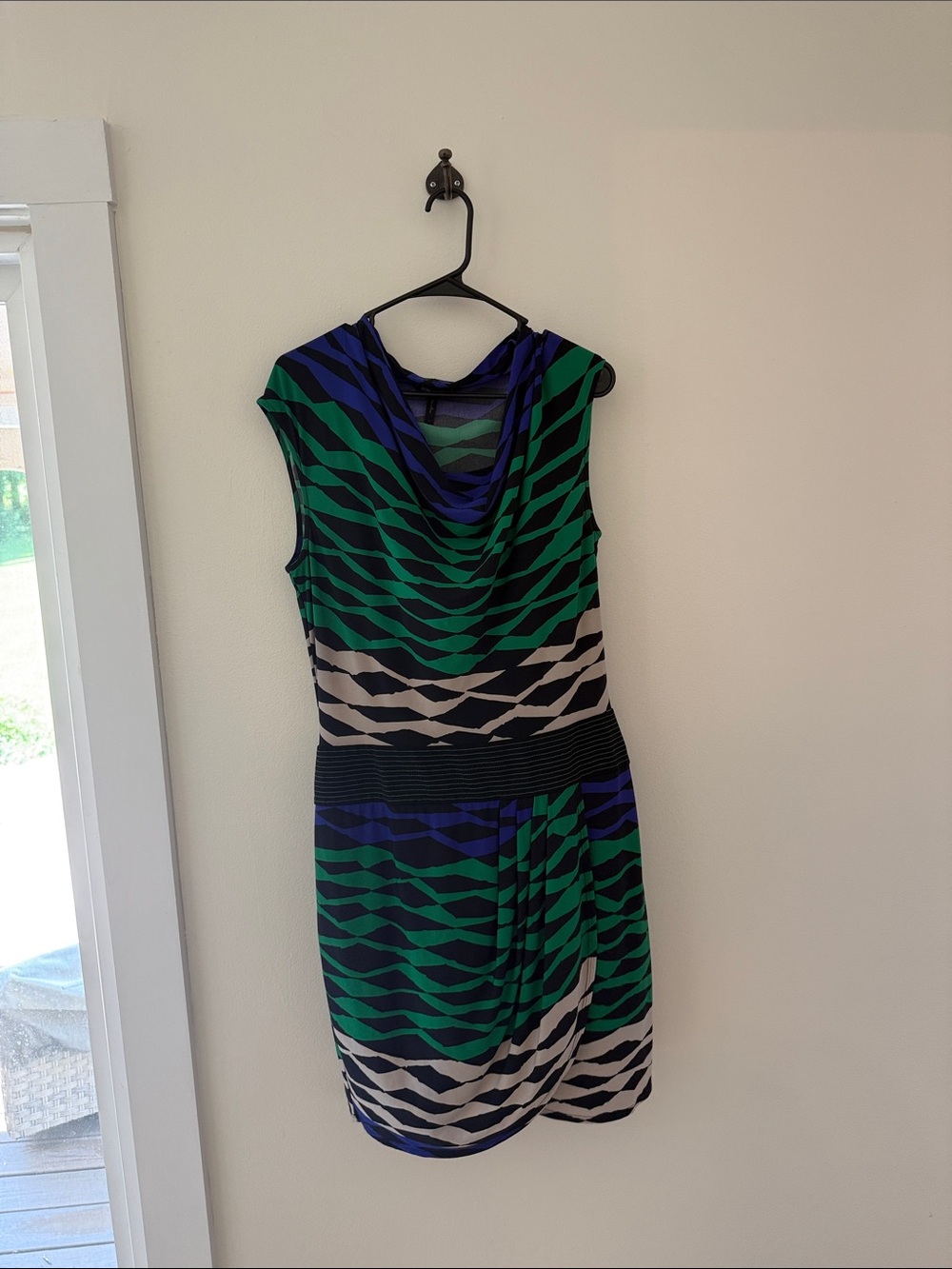 BCBGMaxAzria Green and Blue Wave-Print Cowl Neck Midi Dress